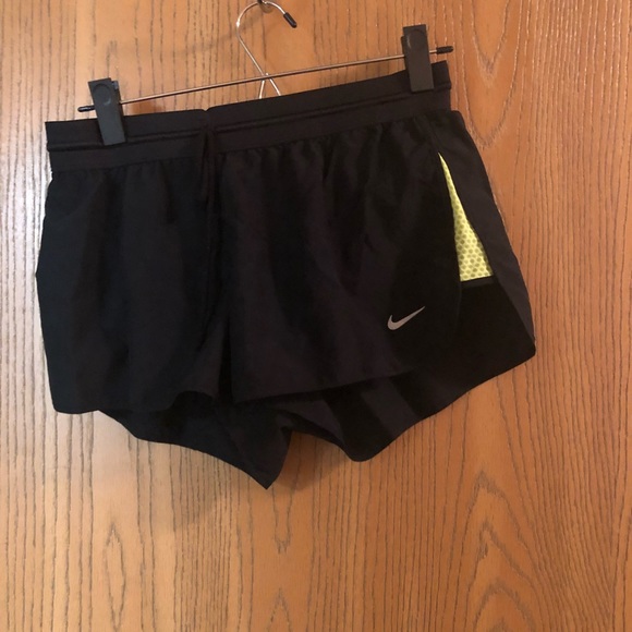 Nike shorts - Picture 2 of 2